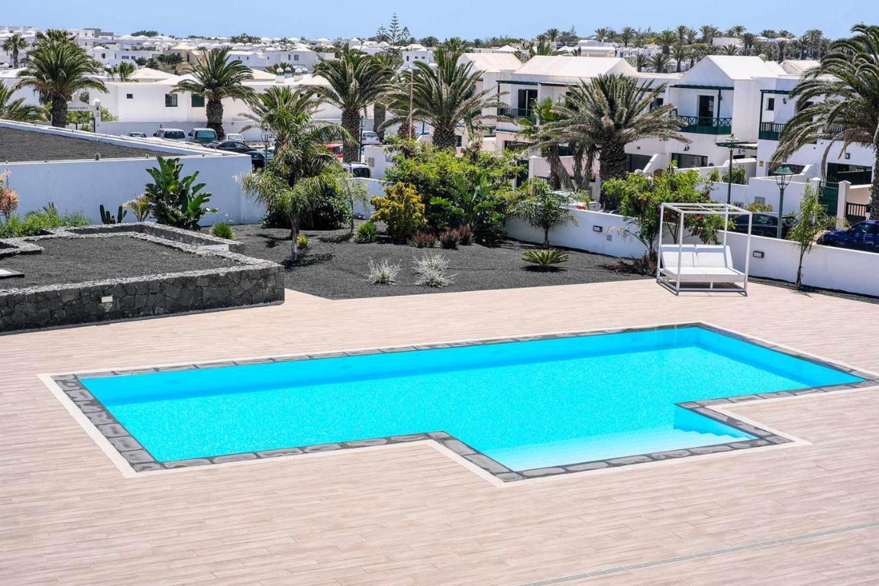 Luminosa Vivienda Vacacional Con Vista A La Piscina Costa Teguise Εξωτερικό φωτογραφία