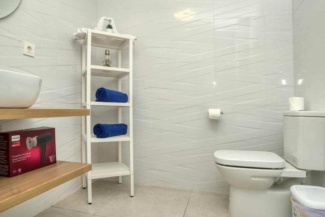 Luminosa Vivienda Vacacional Con Vista A La Piscina Costa Teguise Εξωτερικό φωτογραφία