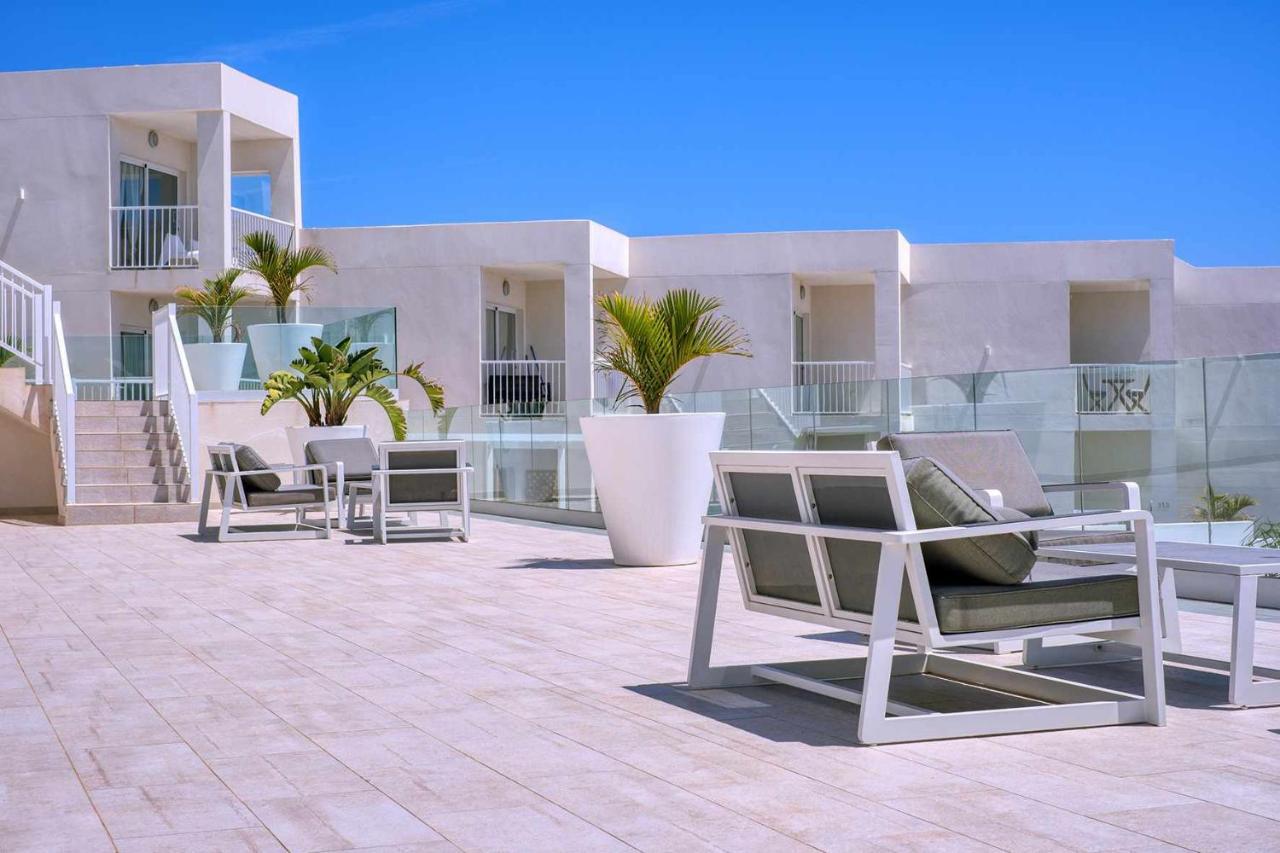 Luminosa Vivienda Vacacional Con Vista A La Piscina Costa Teguise Εξωτερικό φωτογραφία